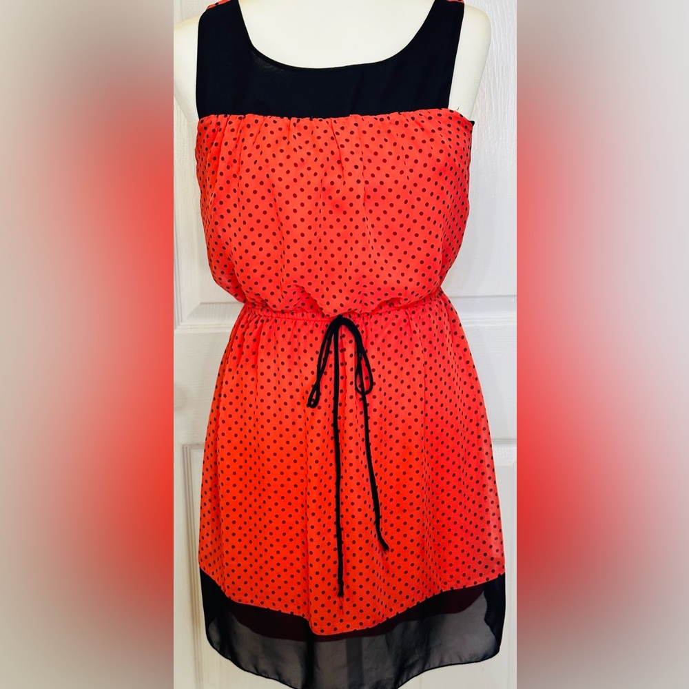 En Focus Dress Petite orange black polka dot Sleeveless Round Neckline size 4
